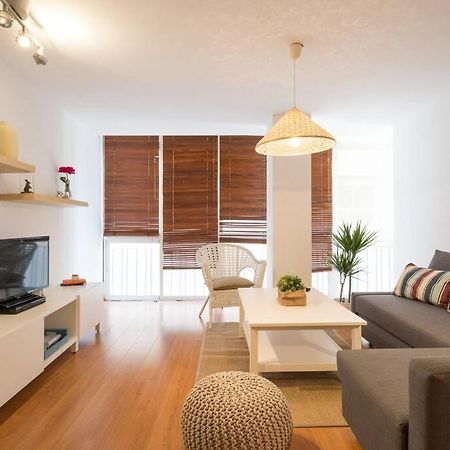 Tgh/ Malaga Centro Con Parking Apartment Exterior photo
